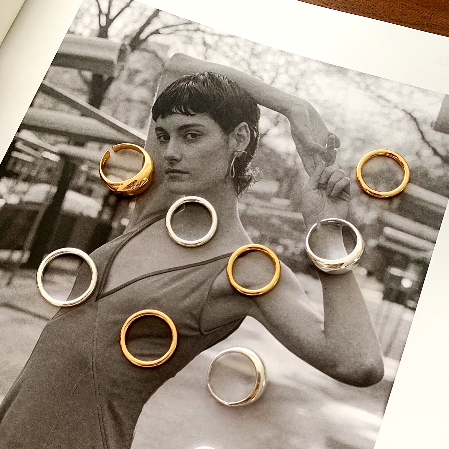 GOLD AND SILVER CURVES