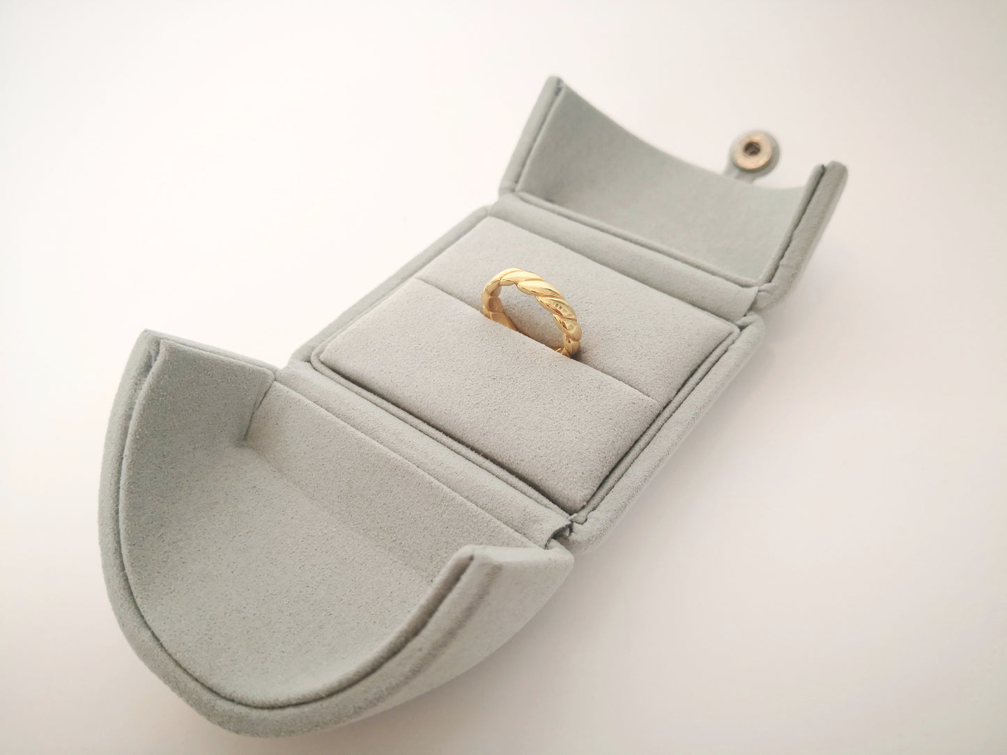 RING CASE