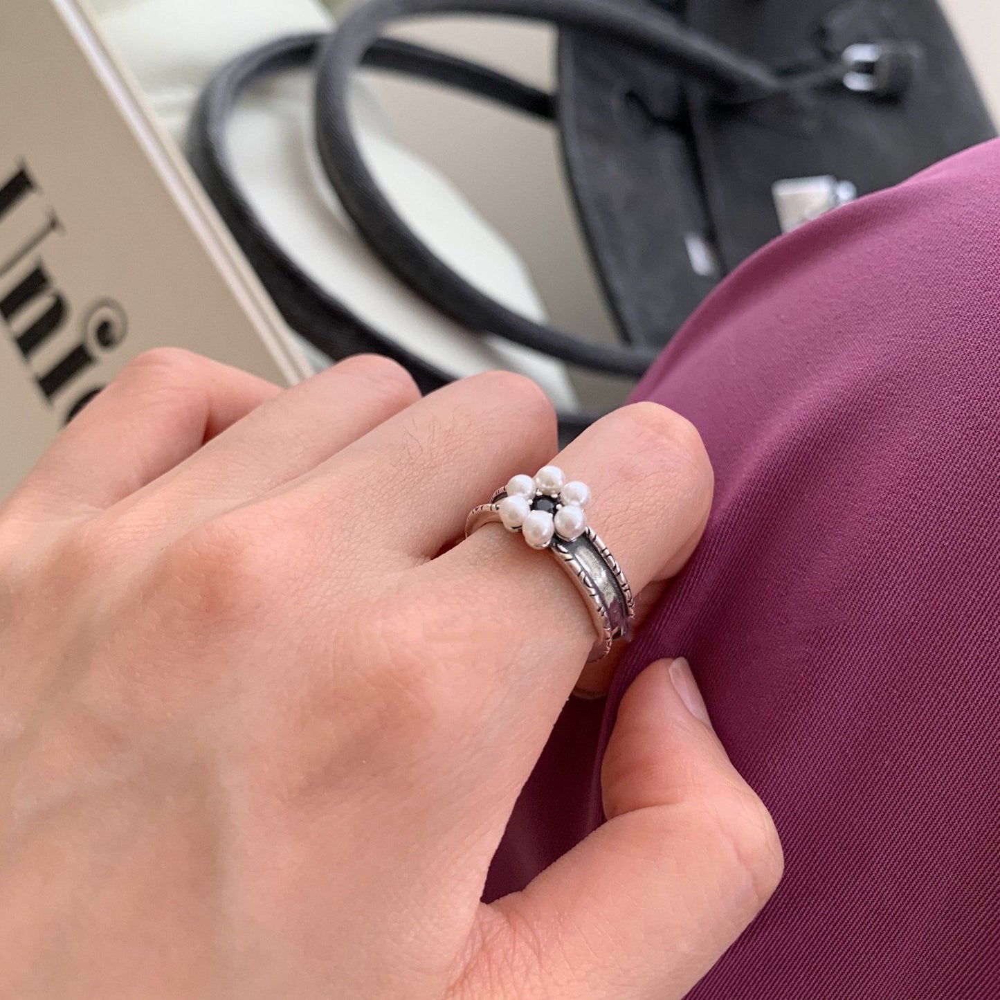 VINTAGE PEARL FLOWER